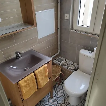 Paris 30 M2 Paris 2 Beds Subway Station 13 And 14 And 4 Apartment